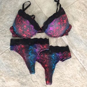 Edgy Gothic Bra Set 36B